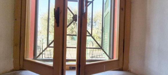 8 rooms House in Camaiore, Italy No. 51757 16