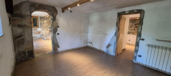 8 rooms House in Camaiore, Italy No. 51757 44