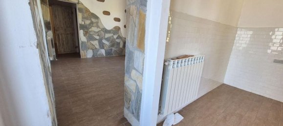 8 rooms House in Camaiore, Italy No. 51757 49