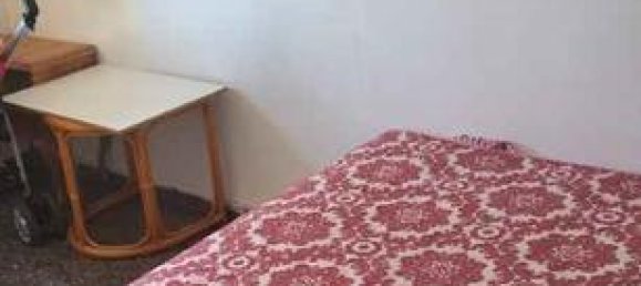 Apartamento de 3 dormitorios en Alicante, Spain No. 186197 3