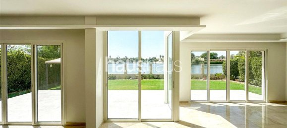 4 bedrooms Villa in The Lakes, UAE No. 99931 9