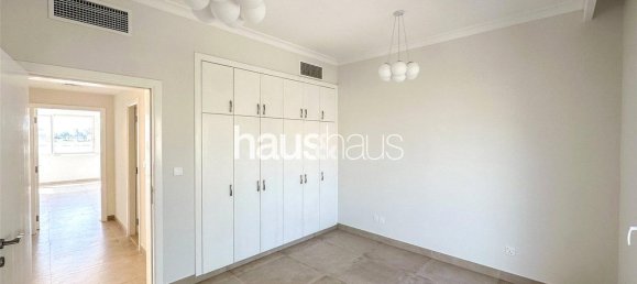 4 bedrooms Villa in The Lakes, UAE No. 99931 12