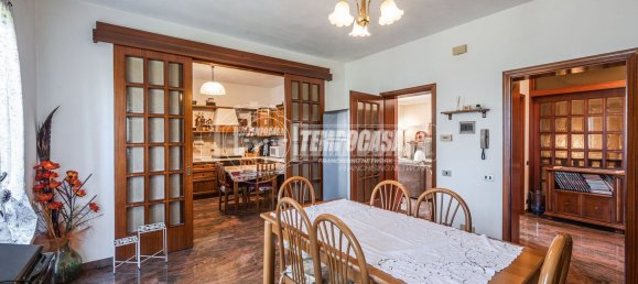 6 rooms House in Poggio Renatico, Italy No. 293228 17