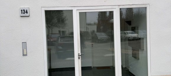 Apartamento de 3 dormitorios en Buckow, Germany No. 34996 2