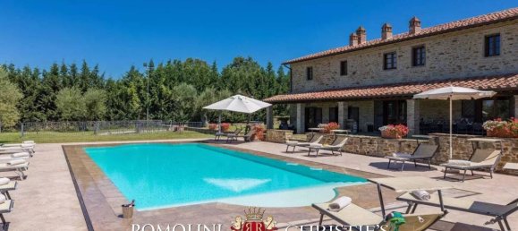 7 bedrooms House in Tuoro sul Trasimeno, Italy No. 54204 34