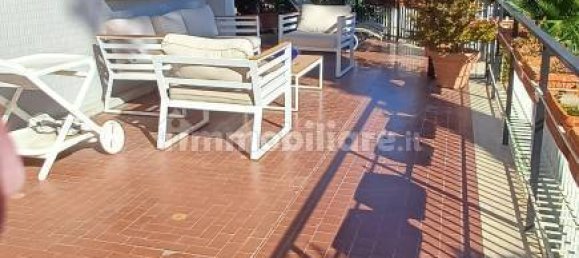 4 غرف نوم شقة في Naples, Italy رقم 226101 6