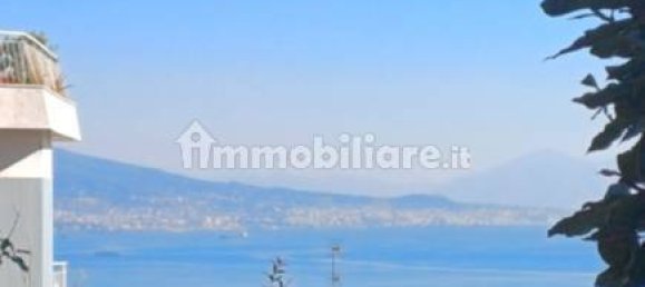 4 غرف نوم شقة في Naples, Italy رقم 226101 4