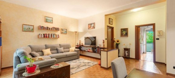 Apartamento de 2 dormitorios en Sesto San Giovanni, Italy No. 379858 10