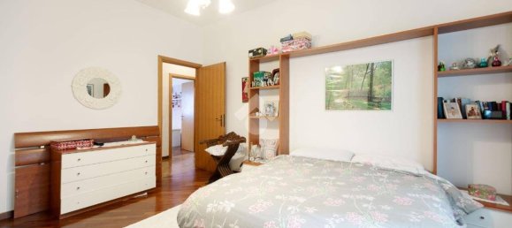 Apartamento de 2 dormitorios en Sesto San Giovanni, Italy No. 379858 20