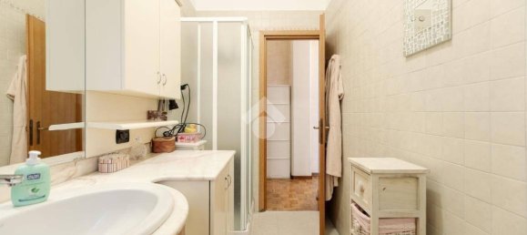 Apartamento de 2 dormitorios en Sesto San Giovanni, Italy No. 379858 16