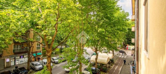 Apartamento de 2 dormitorios en Sesto San Giovanni, Italy No. 379858 3