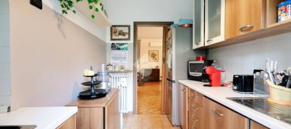Apartamento de 2 dormitorios en Sesto San Giovanni, Italy No. 379858 4