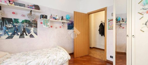 Apartamento de 2 dormitorios en Sesto San Giovanni, Italy No. 379858 18