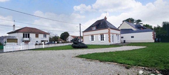 3 Schlafzimmer Haus in Sully-sur-Loire, France, Nr. 239788 3