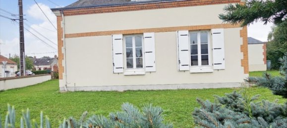 3 Schlafzimmer Haus in Sully-sur-Loire, France, Nr. 239788 2