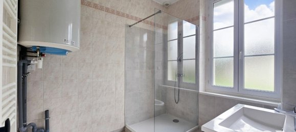 3 Schlafzimmer Haus in Sully-sur-Loire, France, Nr. 239788 14