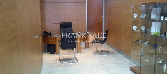 288m² Office in Fleur-de-Lys, Malta No. 13534 2