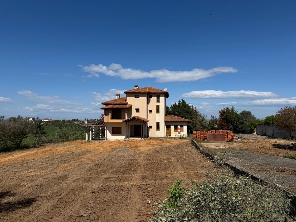 4 habitaciónes сasa en venta en Thessaloniki, Central Macedonia, Macedonia and Thrace, Greece № 93110