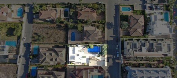 5 غرف نوم فيلا في Torrevieja, Spain رقم 189243 6