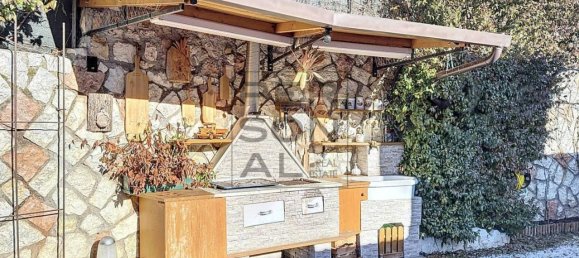 3 rooms Apartment in Cimone, Italy No. 38056 2