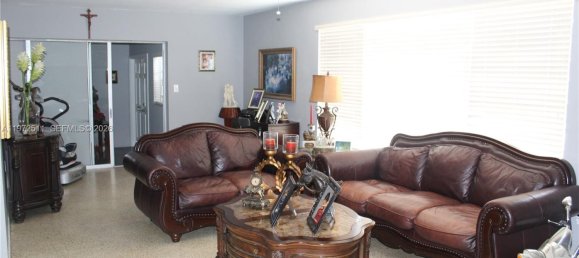 4 Schlafzimmer Villa in Miami, USA, Nr. 615477 4