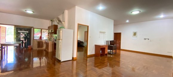 4 bedrooms House in Chiang Mai, Thailand No. 27082 22