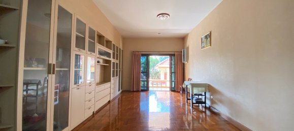 4 bedrooms House in Chiang Mai, Thailand No. 27082 16