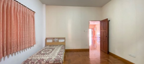 4 bedrooms House in Chiang Mai, Thailand No. 27082 30