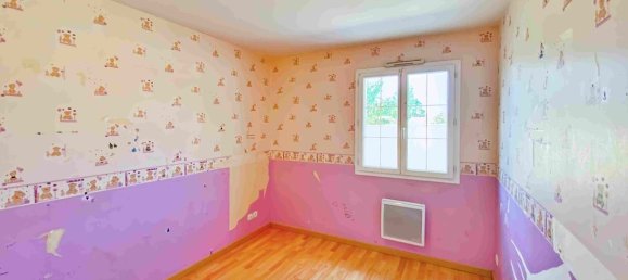 4 bedrooms House in Chevannes, France No. 235864 7