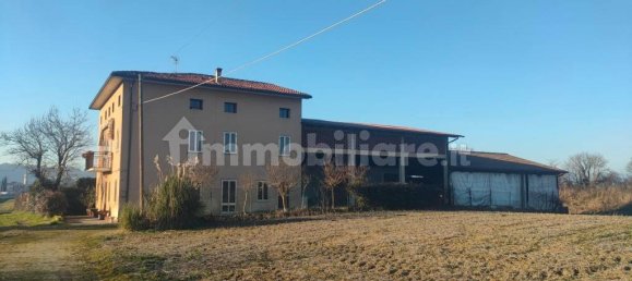 4 bedrooms House in Vicenza, Italy No. 124980 2