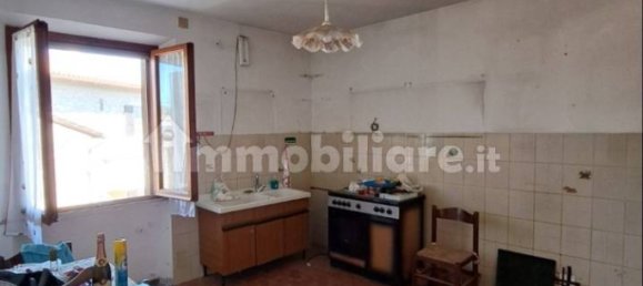 2 bedrooms House in Castiglione del Lago, Italy No. 356516 11