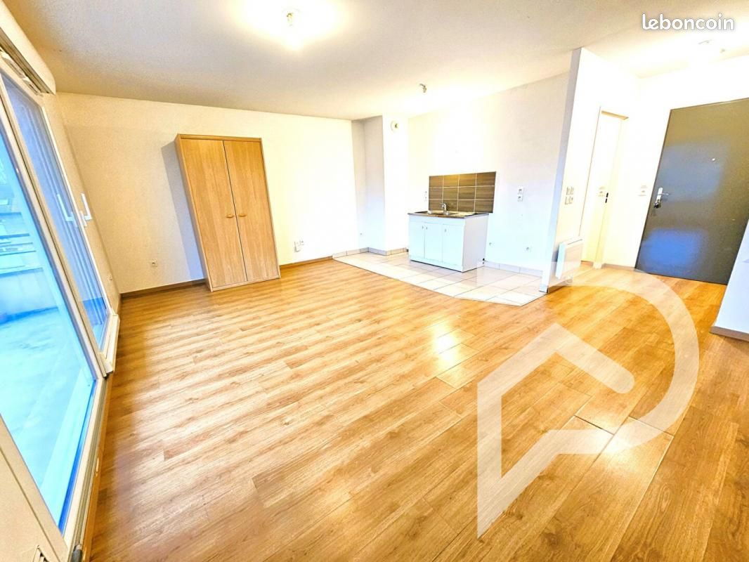 Apartamento T1 em Persan, France N.º 330370