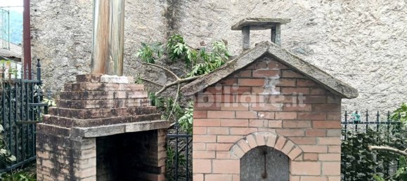 3 bedrooms House in Mezzenile, Italy No. 280689 2