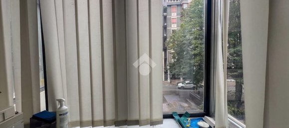 Büro in Desio, Italy 129m², Nr. 81424 10