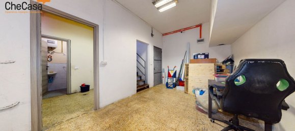 110m² Commercial property in Milan, Italy No. 260463 2