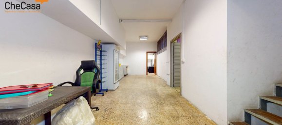 110m² Commercial property in Milan, Italy No. 260463 28