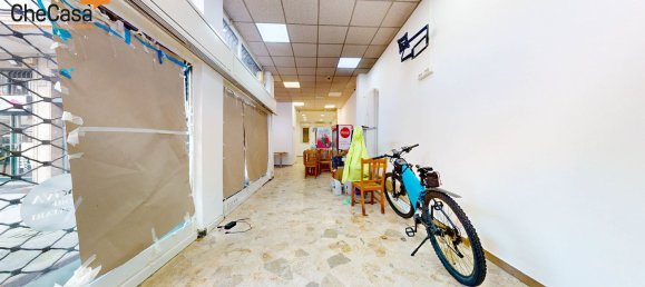 110m² Commercial property in Milan, Italy No. 260463 17