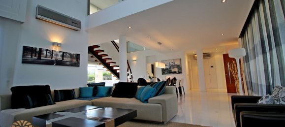 Villa de 4 dormitorios en Orihuela, Spain No. 144 8