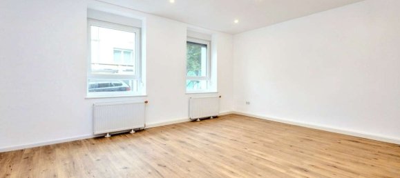 Edificio de 27 habitaciónes en Leverkusen, Germany No. 26629 3