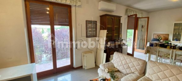 2 Schlafzimmer Wohnung in Perugia, Italy, Nr. 302963 4