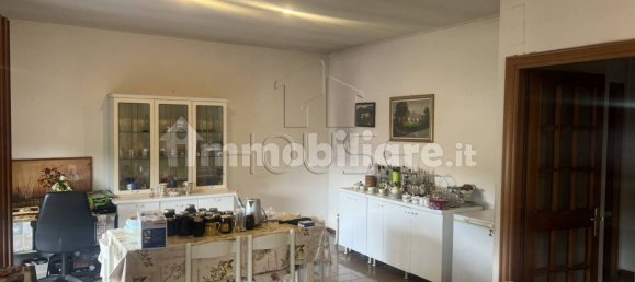 2 Schlafzimmer Wohnung in Perugia, Italy, Nr. 302963 3