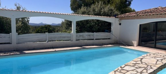 Casa de 3 dormitorios en Gard, France No. 326640 6