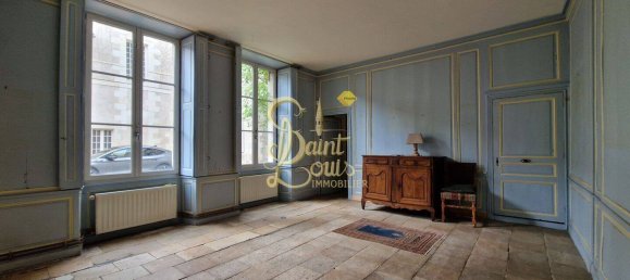 5 bedrooms House in Richelieu, France No. 58821 5