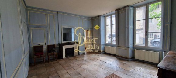 5 bedrooms House in Richelieu, France No. 58821 4