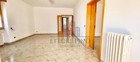 Дом с 11 комнатами в Casarano, Италия № 298711 18