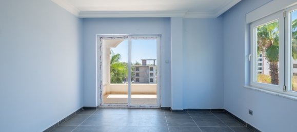 Вилла с 3 комнатами в Аланья, Турция № 23595 2