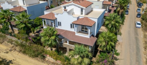 Вилла с 3 комнатами в Аланья, Турция № 23595 5