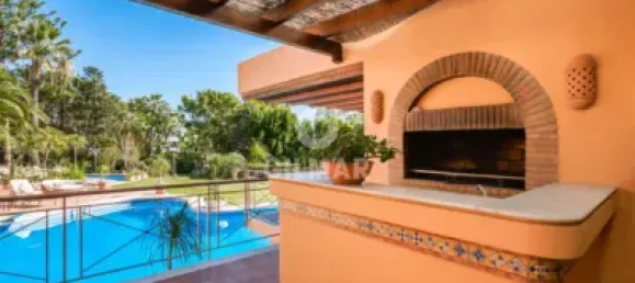 8 bedrooms Villa in Estepona, Spain No. 24238 13