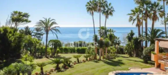 8 bedrooms Villa in Estepona, Spain No. 24238 37