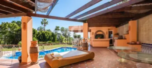 8 bedrooms Villa in Estepona, Spain No. 24238 12